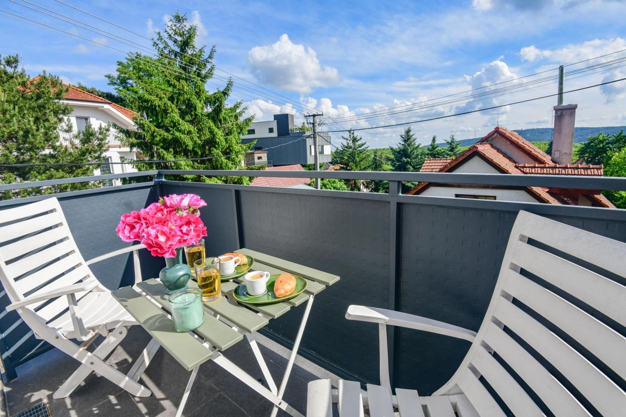 Rosemary Apartment Pozsony Kültér fotó